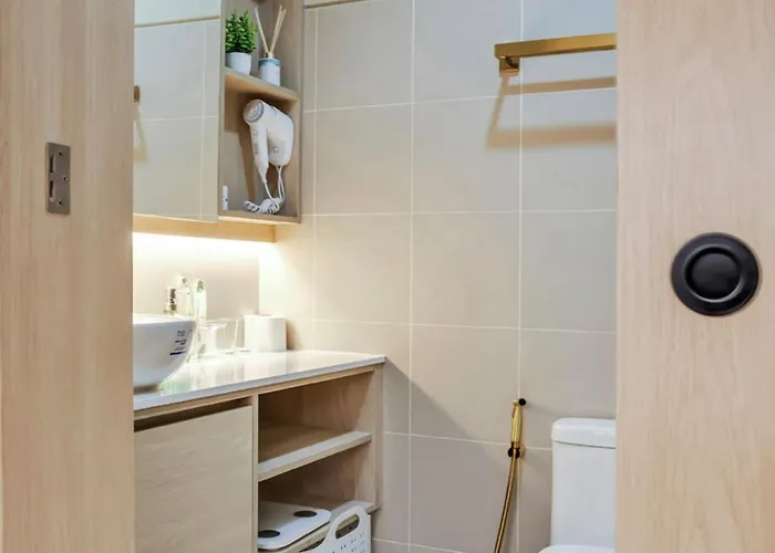 Modern At Fame Residences Apartamento